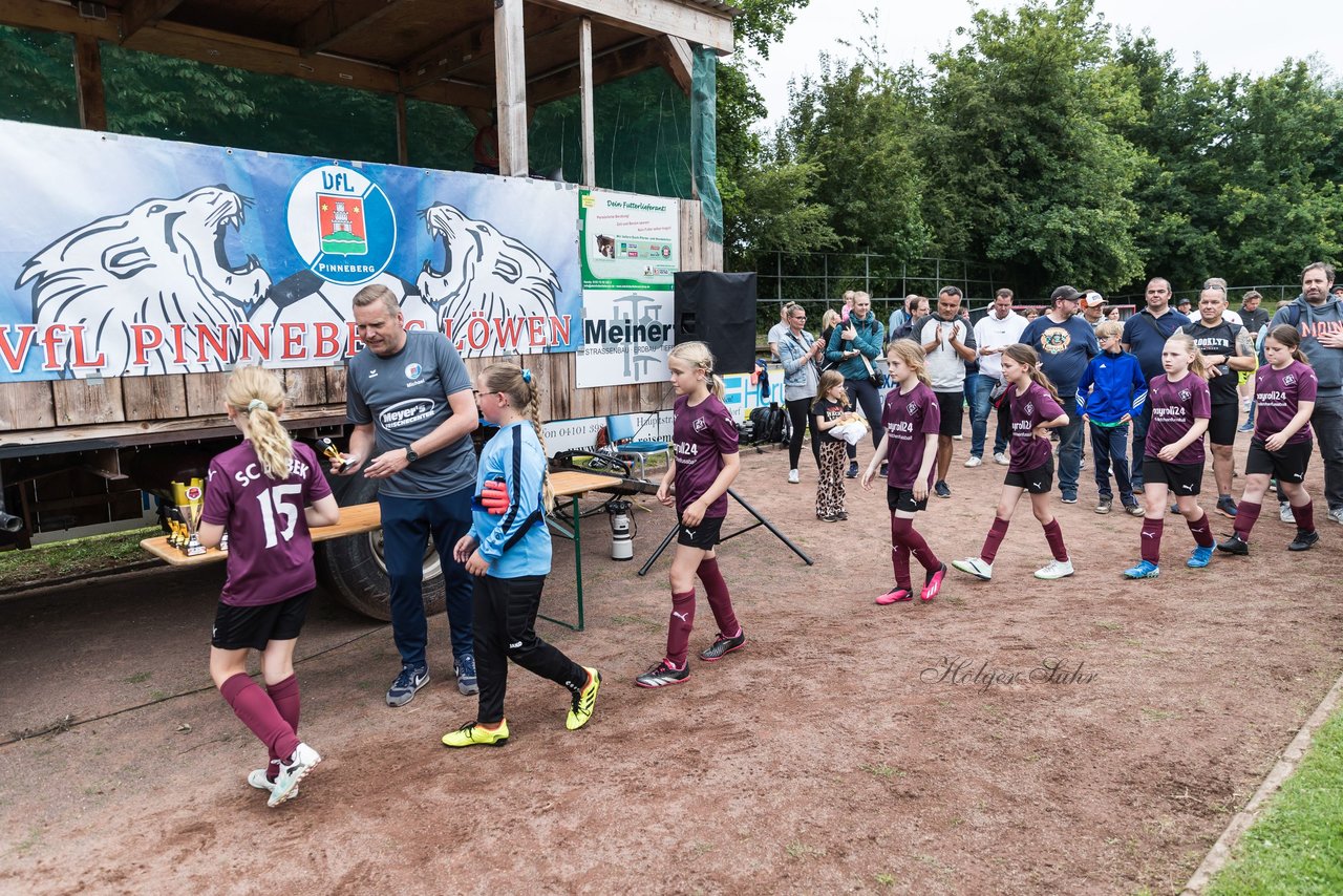 Bild 324 - Loewinnen Cup
